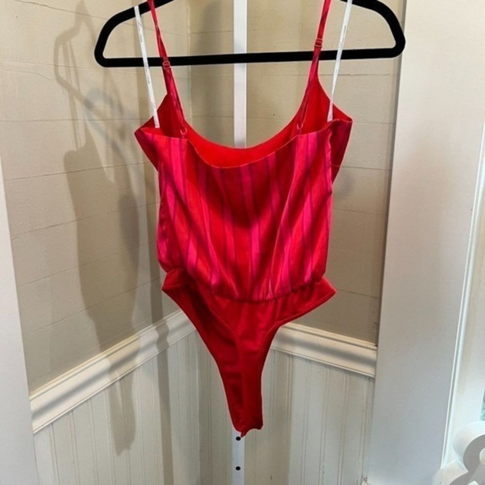 Lovers + Friends Red Striped Silky Bodysuit Small Adjustable Straps - Picture 11 of 13